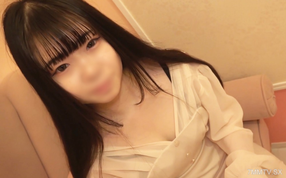 fc2-ppv 4712596 【黒髪×童顔】中目黒の立ち飲み屋で出会った低身長150cmの美〇女♡ 抱き心地120点のもちもちボディをた～っぷり堪能し生中出し！